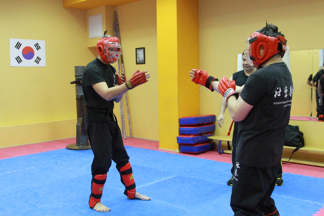 FIGHT WING CHUN