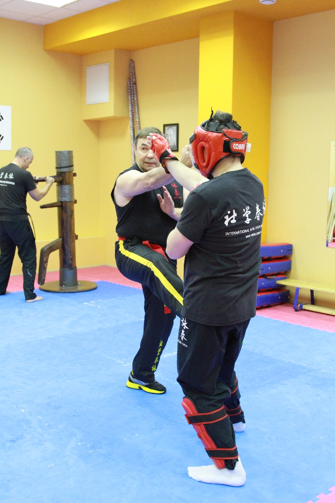 FIGHT WING CHUN - 11